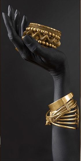 Golden Majesty | Print on Canvas